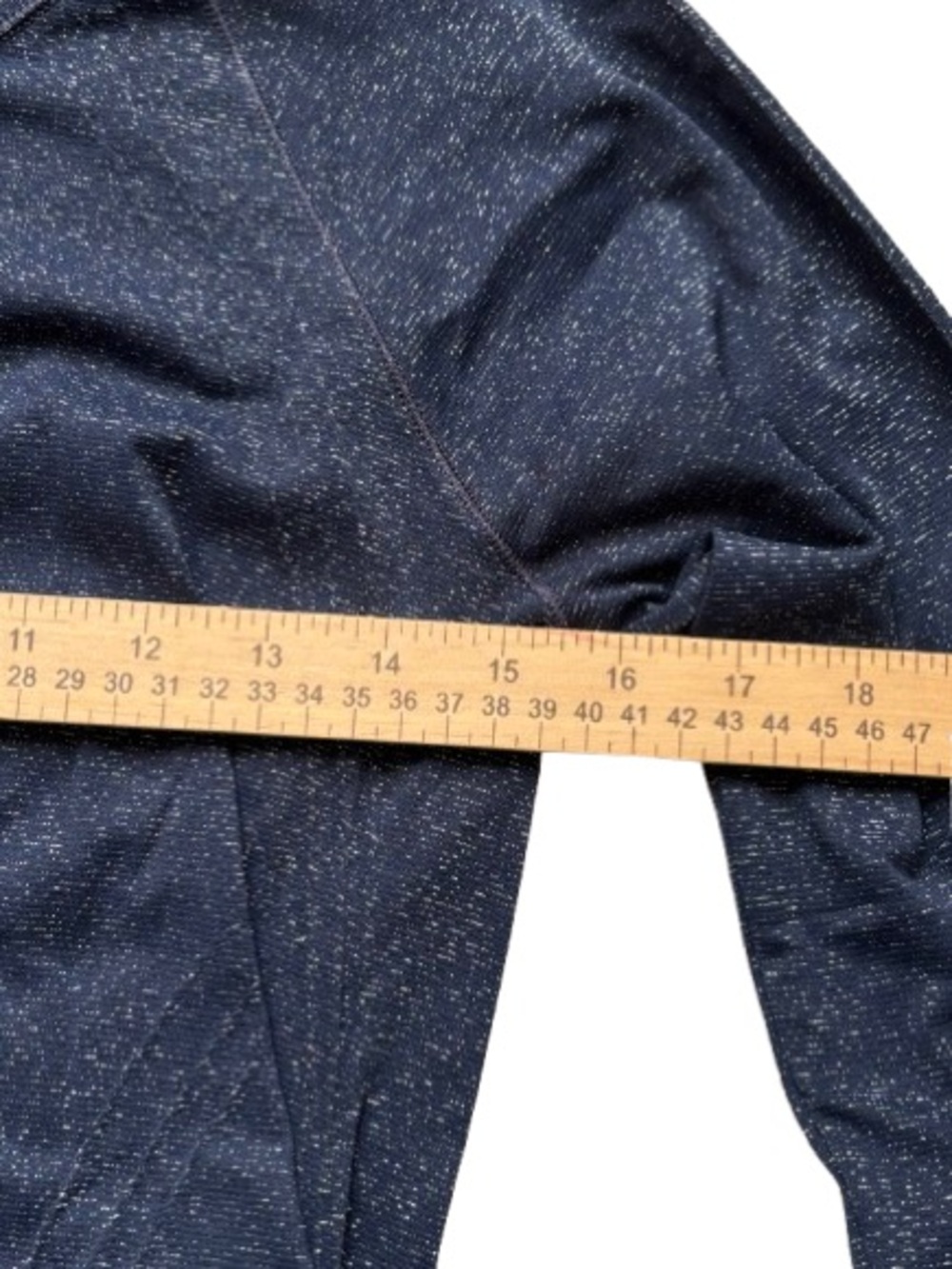 Athleta Navy Heather Momentum Long Sleeve Performance Top Thumbholes Sz M - Picture 5 of 6